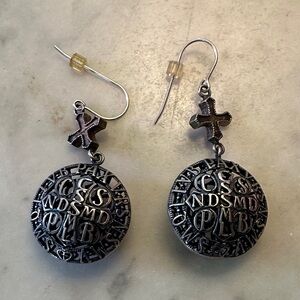 VSA Earrings
